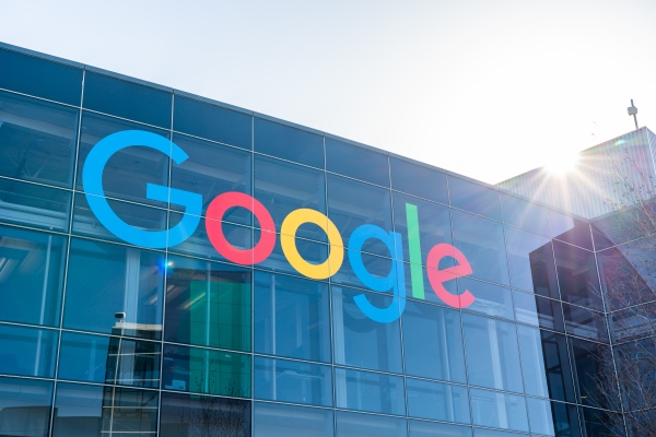 Google expands ad verification program to tackle financial scams – TechCrunch