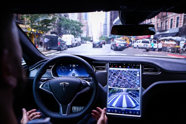 US safety regulators expand Tesla Autopilot investigation – TechCrunch