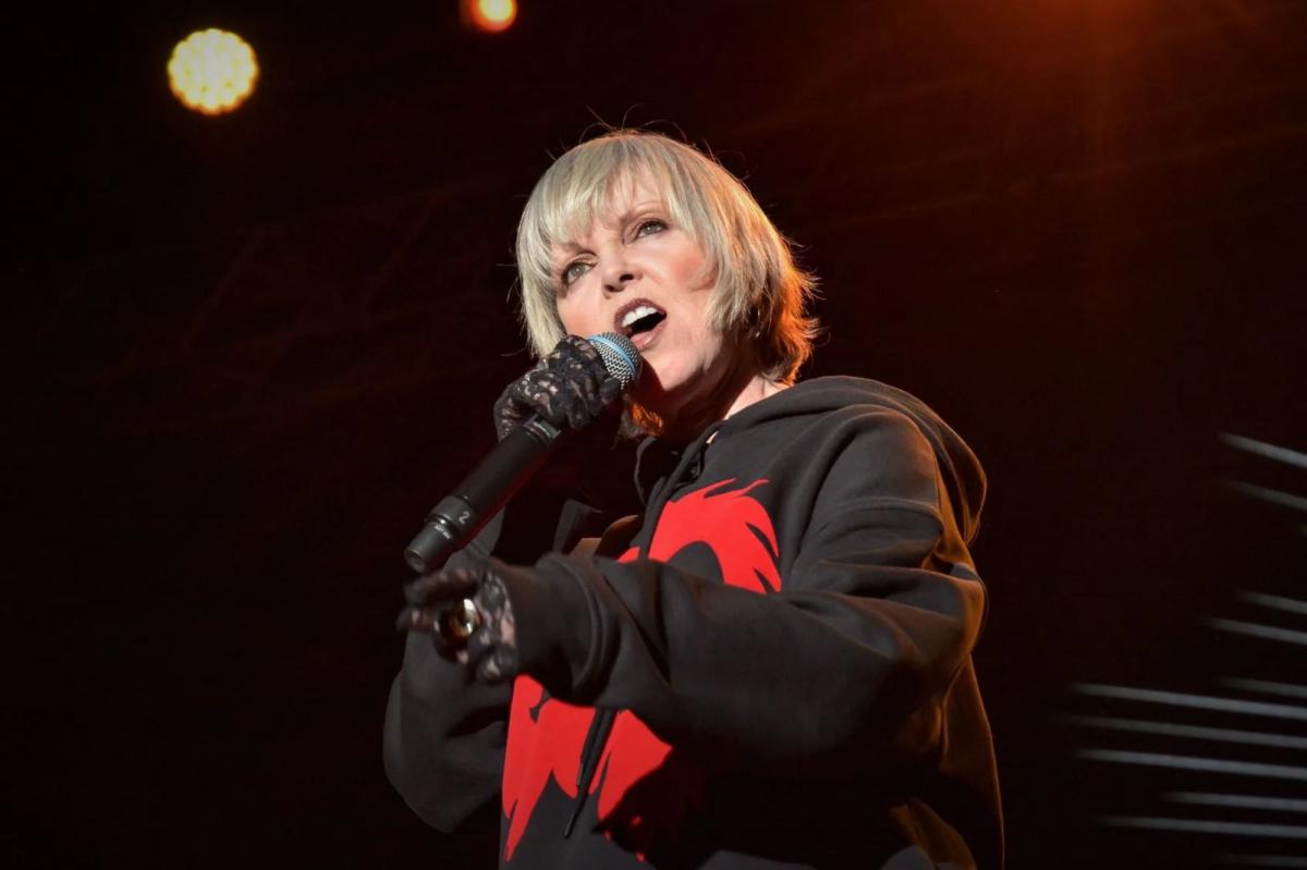 Pat Benatar Refuses To Sing 'Hit Me With Your Best Shot' After Mass Shootings