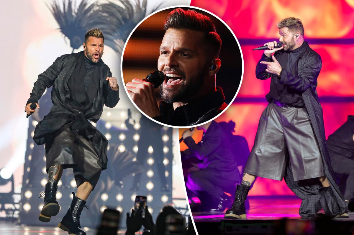 Ricky Martin performs for first time after incest case is dropped