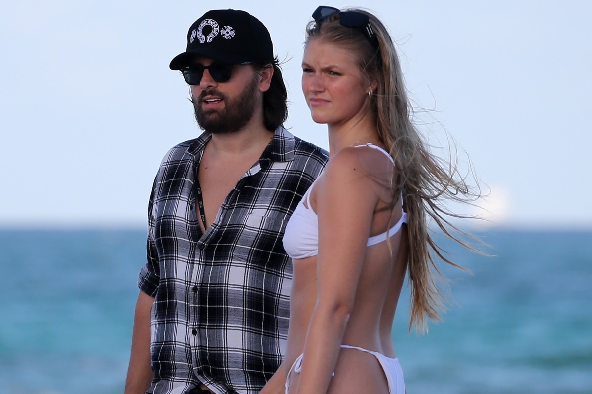 Scott Disick spends the Fourth of July with a mysterious blonde and more star photos
