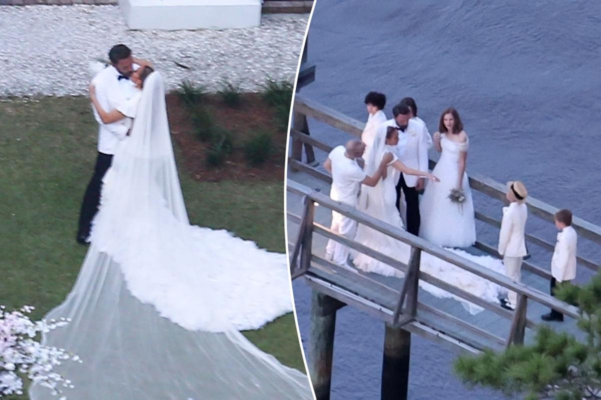 Inside Jennifer Lopez and Ben Affleck's lavish wedding in Georgia