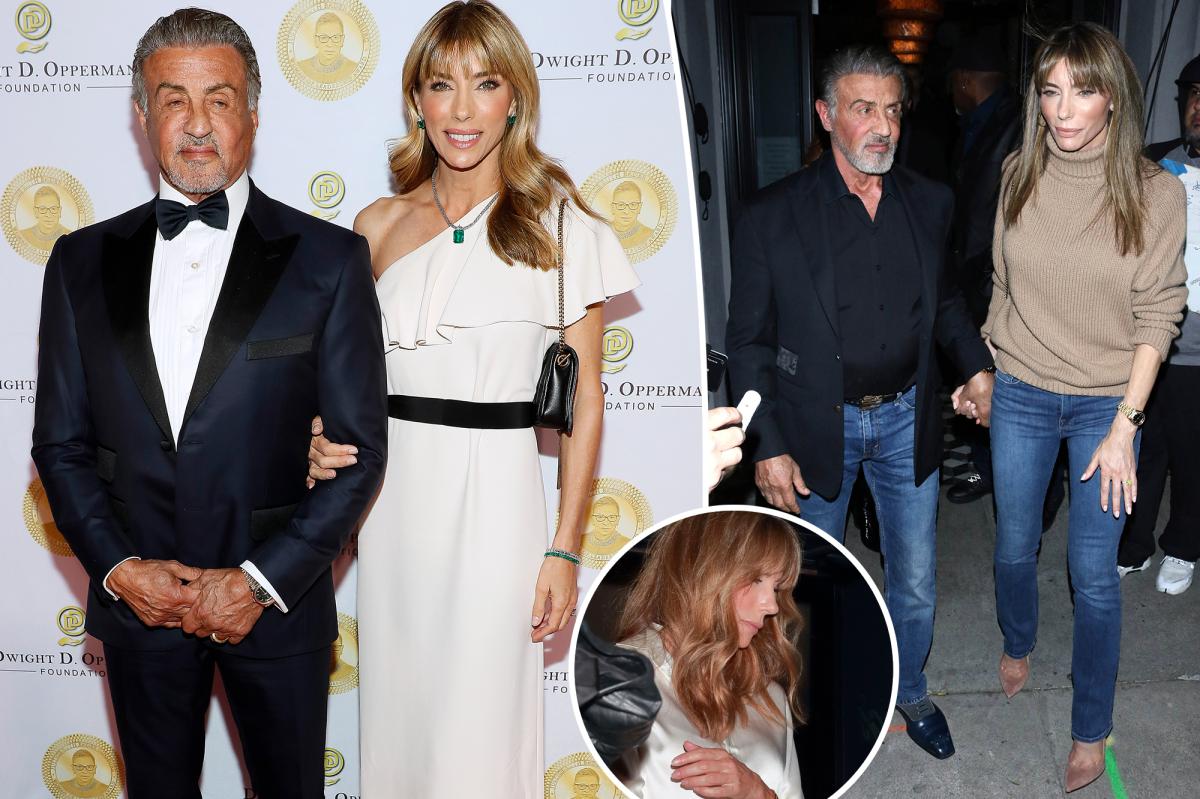 Jennifer Flavin seen without wedding ring before divorce from Sylvester