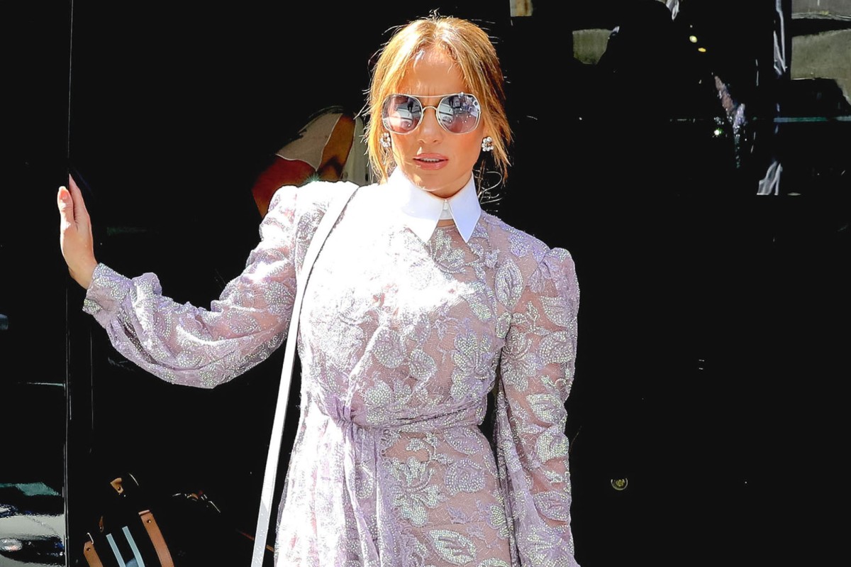 Jennifer Lopez goes glamor in NYC and more star snaps
