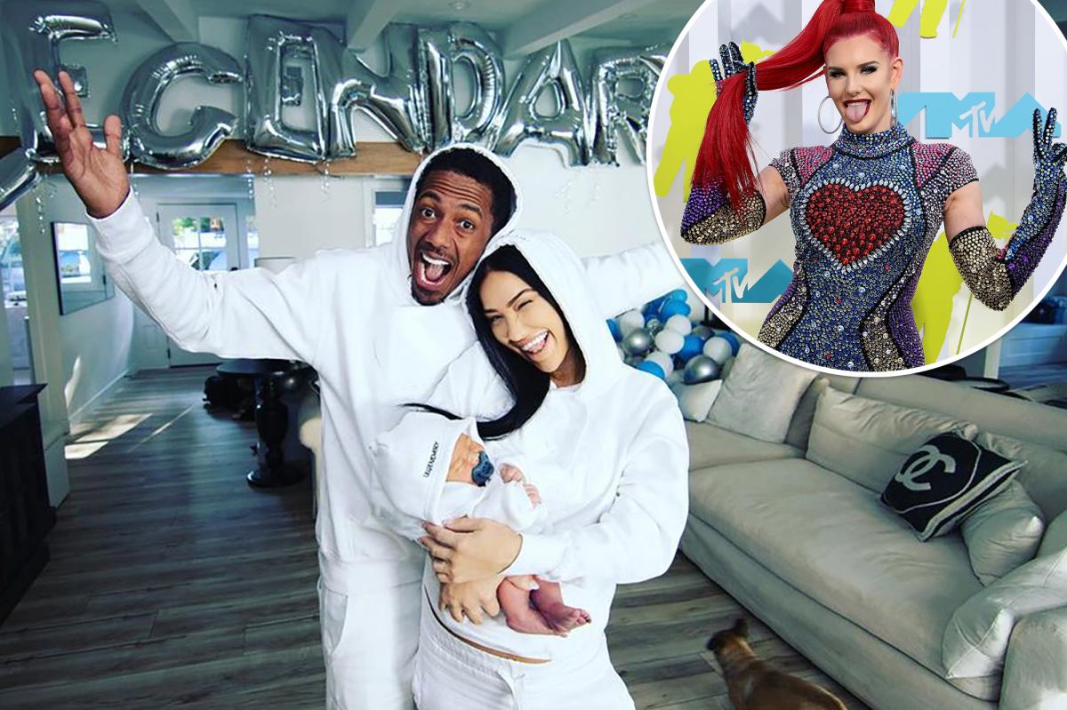 Nick Cannon's penis 'not going on vacation', co-star jokes at VMAs 2022