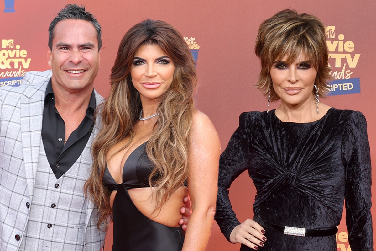 Steamy details about Teresa's sex life, Rinna firing off rumors and more!  (Video)
