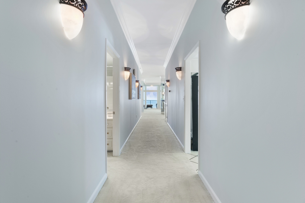 The hallway leading to the bedrooms.