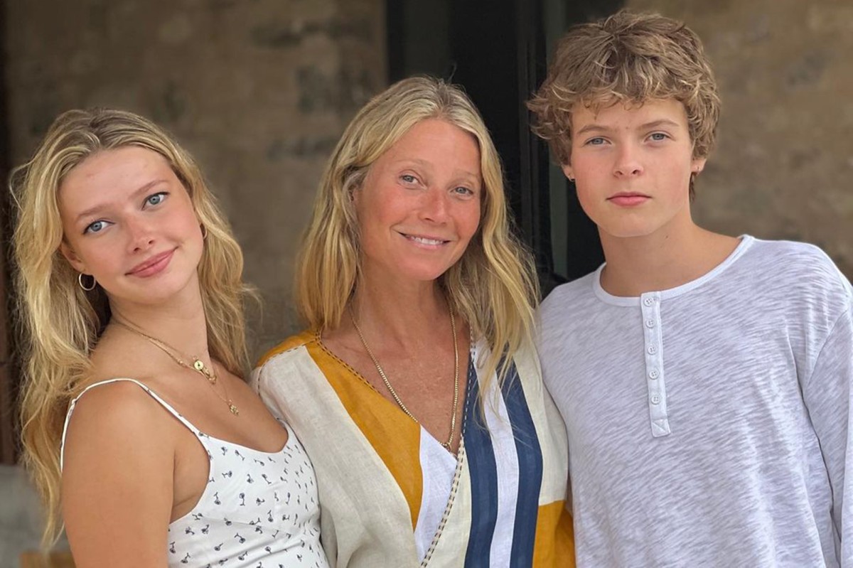 Gwyneth Paltrow poses with her similar looking kids and more star snaps