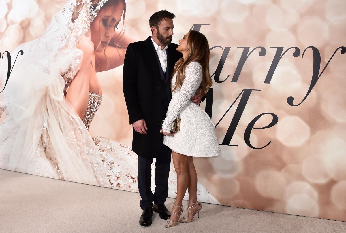 Jennifer Lopez, Ben Affleck had stomach virus before the wedding