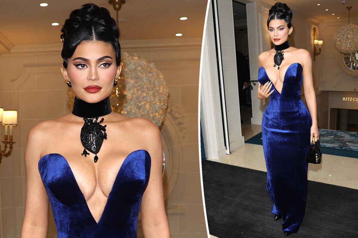 Kylie Jenner takes the plunge at Paris Fashion Week