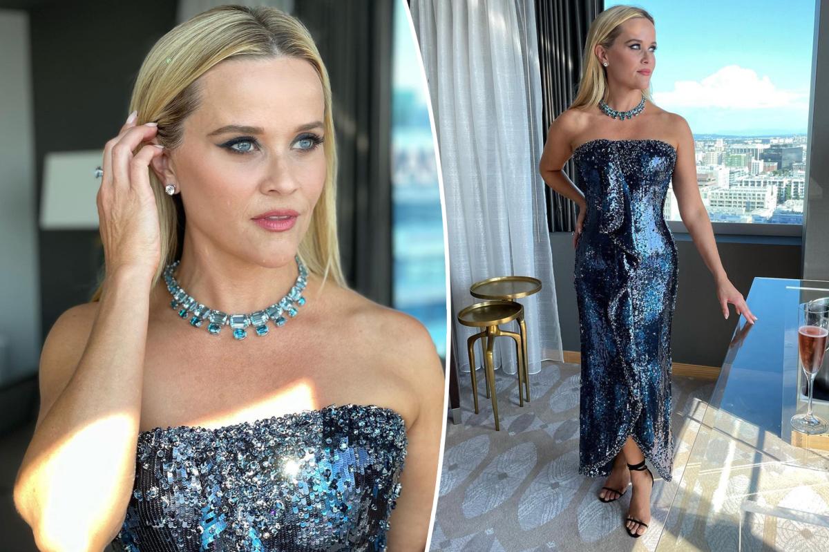 Reese Witherspoon wore beautiful Tiffany jewelry until 2022 Emmys