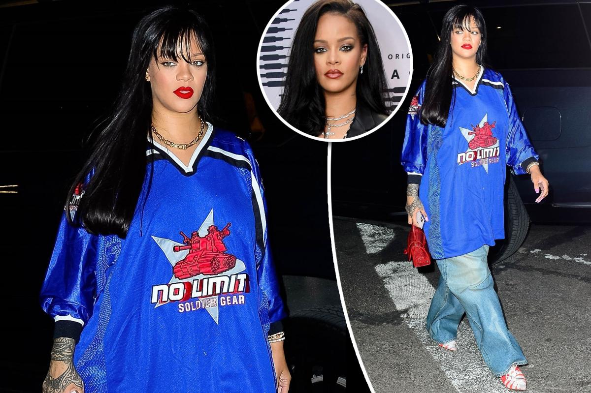 Rihanna helps restaurant staff clean up after girls' night out