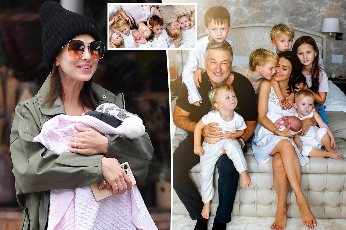 Hilaria Baldwin shares another sweet photo of all seven children