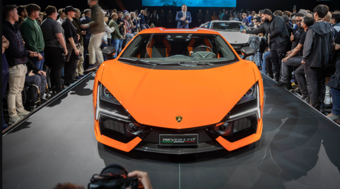 Lamborghini had the most cars on track at once 2023 2