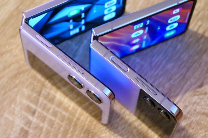 The Galaxy Z Flip 4 still reigns after testing three top flip phones 2023 4